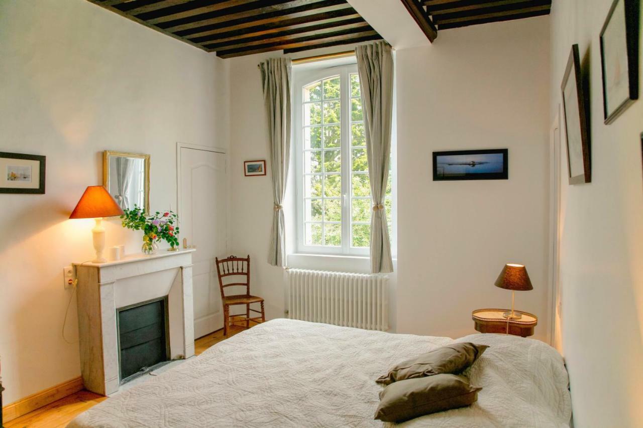 Bed & Breakfast Chateau Les Cedres Bretteville-l'Orgueilleuse Kültér fotó